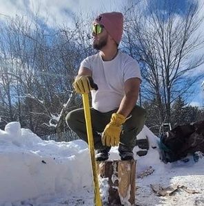 Meet your Posher, Larry